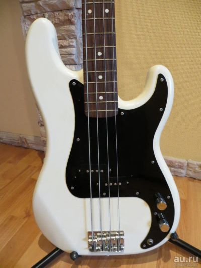Лот: 9481816. Фото: 1. Squier by Fender Silver Series... Гитары