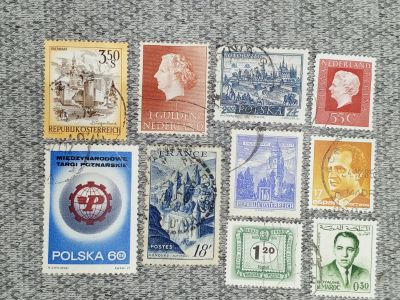 Лот: 25845992. Фото: 1. Набор из 10 почтовых марок - Мира. Книги