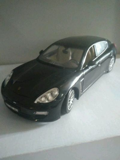 Лот: 10890284. Фото: 1. Porsche Panamera 4 s модель. Автомоделизм