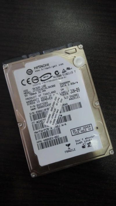 Лот: 11043101. Фото: 1. Hitachi Travelstar 5K320 HTS543216L9A300... Жёсткие диски (HDD)