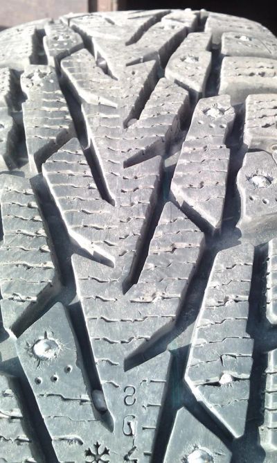 Лот: 2020673. Фото: 1. Комплект nokian hakkapeliitta... Шины