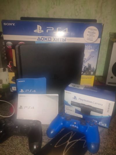 Лот: 23976927. Фото: 1. Sony PlayStation 4 PS4 slim 1Tb. Игровые приставки, консоли