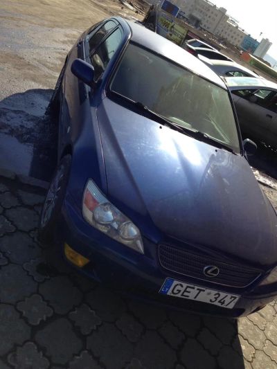 Лот: 3887095. Фото: 1. Lexus is 200. Автомобили