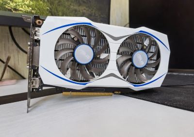 Лот: 20184025. Фото: 1. Asus GTX 950 2Gb. Видеокарты