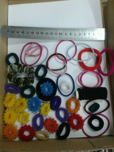 Лот: 5911372. Фото: 1. резинки для волос.(в связи с закрытием... Заколки, вееры, расчёски