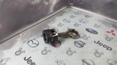 Лот: 23586519. Фото: 1. Шатун Toyota Avensis 1AD-FTV 13101-0R070... Двигатель и элементы двигателя