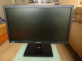 Лот: 6255473. Фото: 1. Samsung S19C200N. ЖК-мониторы