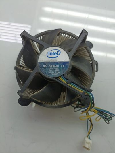 Лот: 24397351. Фото: 1. Кулер для процессора Intel 4pin. Системы охлаждения