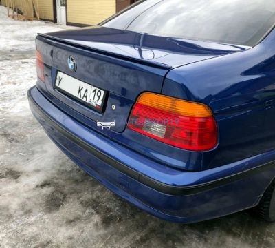 Лот: 11866518. Фото: 1. Лип спойлер "лезвие" на BMW 5... Детали тюнинга