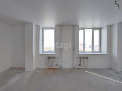 Лот: 21388895. Фото: 1. Продам 3-комн. кв. 66.4 кв.м... Квартиры, студии