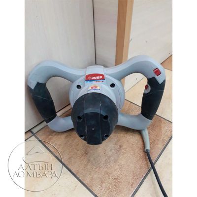 Лот: 10685309. Фото: 1. Продам электрический ручной миксер... Электроинструмент
