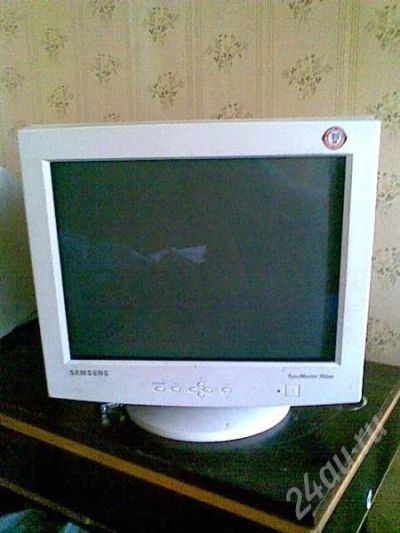 Лот: 531647. Фото: 1. Samsung SyncMaster 763mb. ЭЛТ-мониторы