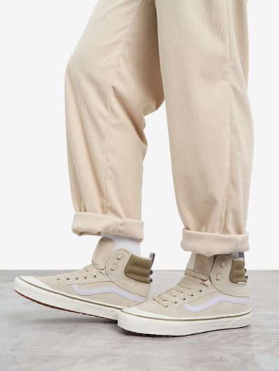 Лот: 25704919. Фото: 1. Кеды женские Vans Ashwood Hi Vansguard... Другое (одежда, обувь, галантерея)