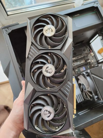 Лот: 25849093. Фото: 1. MSI RTX 3070 gaming x trio 8Gb. Видеокарты