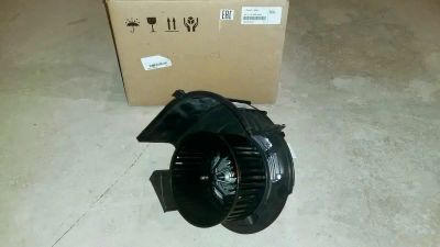 Лот: 10803237. Фото: 1. Мотор печки BMW БМВ X5 (E70) 2007-2013... Электрооборудование