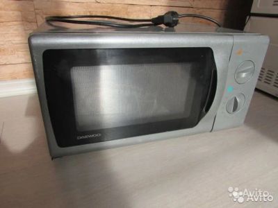 Лот: 2908506. Фото: 1. Отличная микроволновка Daewoo. Микроволновки, мини-печи
