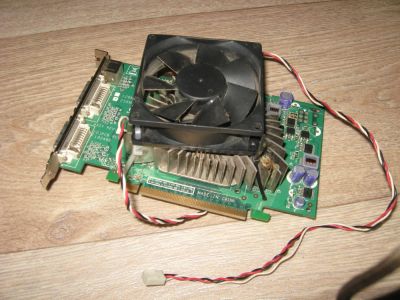 Лот: 4990312. Фото: 1. Leadtek GeForce 8600 GTS 675Mhz... Видеокарты