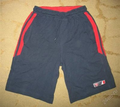 Лот: 1582795. Фото: 1. Шорты Waikiki 8-10 лет, рост 140. Брюки, шорты, джинсы