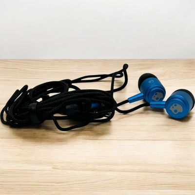 Лот: 25131128. Фото: 1. Наушники проводные SkullCandy... Наушники, гарнитуры