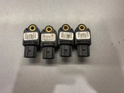 Лот: 21719703. Фото: 1. датчик airbag toyota Auris E150. Двигатель и элементы двигателя