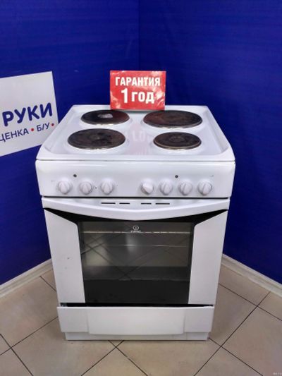 Лот: 15229686. Фото: 1. Плита электрическая indesit k... Плиты, духовые шкафы, варочные поверхности