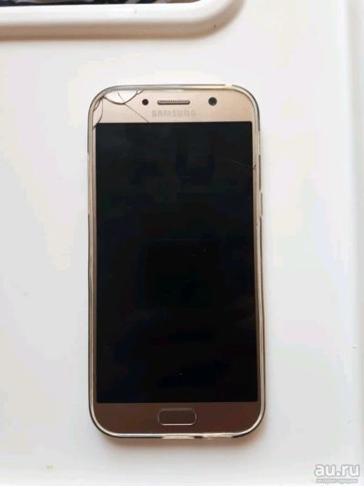 Лот: 11646429. Фото: 1. 5.2" Смартфон Samsung SM-A520F... Смартфоны