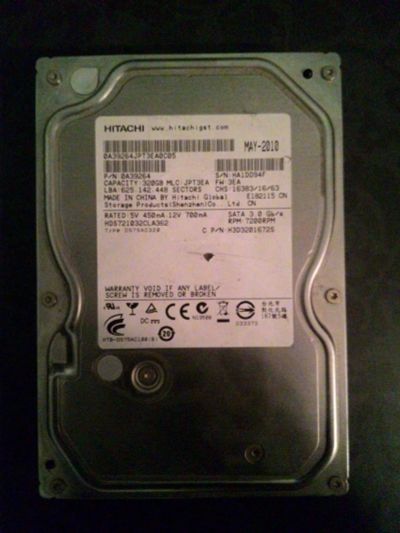 Лот: 9801517. Фото: 1. Hitachi Deskstar 7K1000.C HDS721032CLA362. Жёсткие диски (HDD)