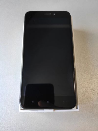 Лот: 14052128. Фото: 1. Xioami Redmi 4x (3/32) black. Смартфоны