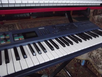 Лот: 5318872. Фото: 1. Yamaha AN1X виртуально аналоговый... Клавишные