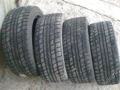 Лот: 475247. Фото: 1. Зимние шины DUNLOP 205/55/R16... Шины