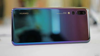 Лот: 13570040. Фото: 1. Huawei p20 pro. В идеале. Смартфоны