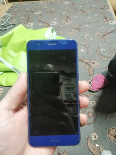 Лот: 19858653. Фото: 1. Honor 8. Смартфоны