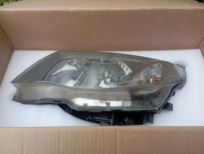 Лот: 23695630. Фото: 1. Фара Subaru Forester. Оптика и освещение