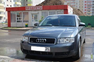 Лот: 2985757. Фото: 1. Ауди А4, 1.8t, quattro, правый... Автомобили