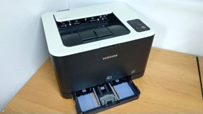Лот: 17131730. Фото: 1. Цветной лазерный принтер Samsung... Лазерные принтеры