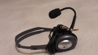 Лот: 8365987. Фото: 1. наушники Logitech с микрофоном. Акустические системы