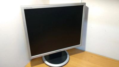 Лот: 17749513. Фото: 1. Монитор Samsung 940N. ЖК-мониторы