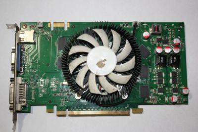 Лот: 6915143. Фото: 1. GeForce 9800 GT 1024Mb 256 бит. Видеокарты