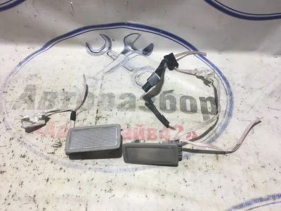 Лот: 21716973. Фото: 1. плафон багажника toyota Auris... Двигатель и элементы двигателя