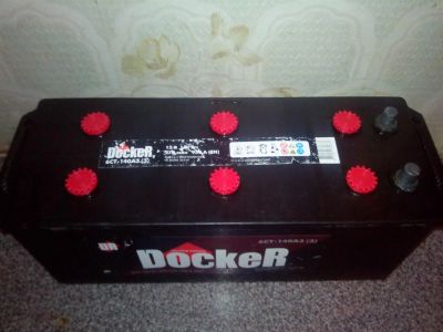 Лот: 3431809. Фото: 1. DoCkeR 6СТ-140 Аз (140Ah) б/у. Аккумуляторы