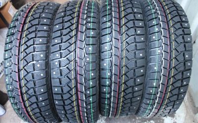 Лот: 23514524. Фото: 1. Зимняя резина 175/65 R-14 "Viatti... Шины
