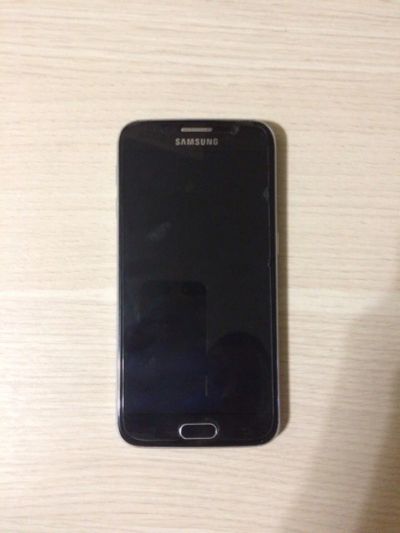 Лот: 8038081. Фото: 1. Samsung Galaxy s6 32 GB + 4 чехла... Смартфоны