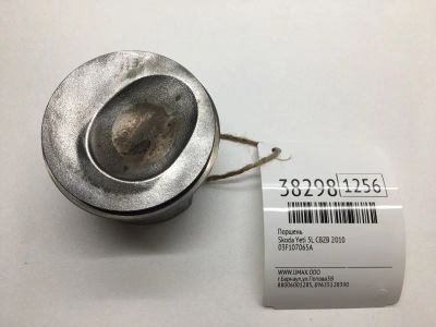 Лот: 20388773. Фото: 1. Поршень Skoda Yeti 2010 03F107065A... Двигатель и элементы двигателя