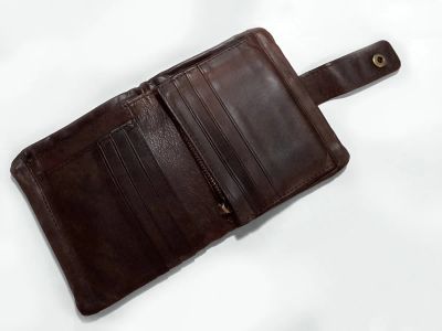 Лот: 22825740. Фото: 1. Портмоне из натуральной кожи. Бумажники, кошельки, портмоне