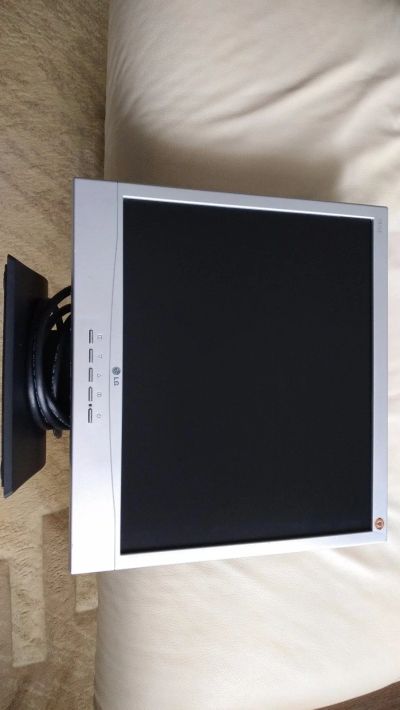 Лот: 17212313. Фото: 1. LCD монитор 17" LG 787LE. ЖК-мониторы