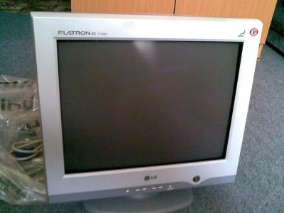 Лот: 55654. Фото: 1. Монитор 17" LG FLATRON ez T710BH. Красноярск