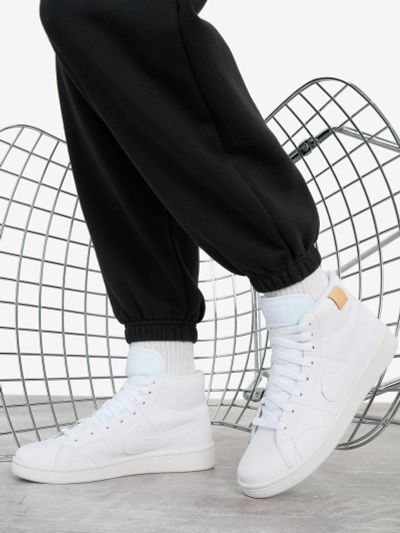 Лот: 23968931. Фото: 1. Кеды женские Nike Court Royale... Другое (одежда, обувь, галантерея)
