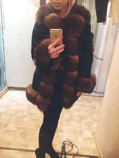 Лот: 12257038. Фото: 1. Продам джинсовую куртку с мехом. Верхняя одежда