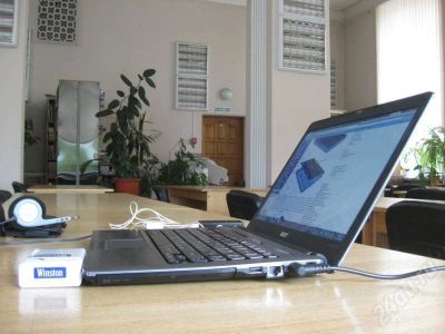 Лот: 378913. Фото: 1. Жить легко - сверхтонкий Acer... Ноутбуки
