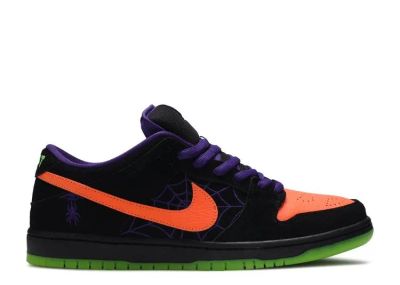 Лот: 21118947. Фото: 1. Кроссовки Nike SB Dunk Low Night... Кеды, кроссовки, слипоны